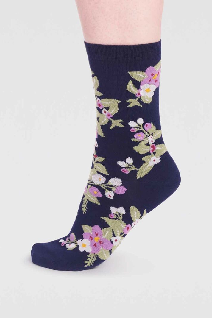 Thought dámské bambusové ponožky aria floral navy