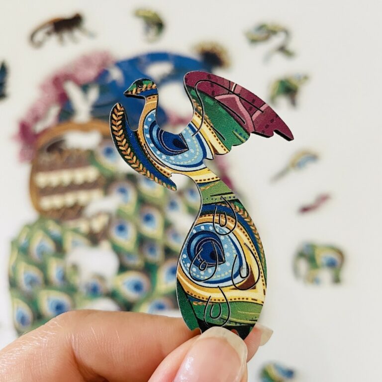 Lubiwood dřevěné puzzle elegant peacock box