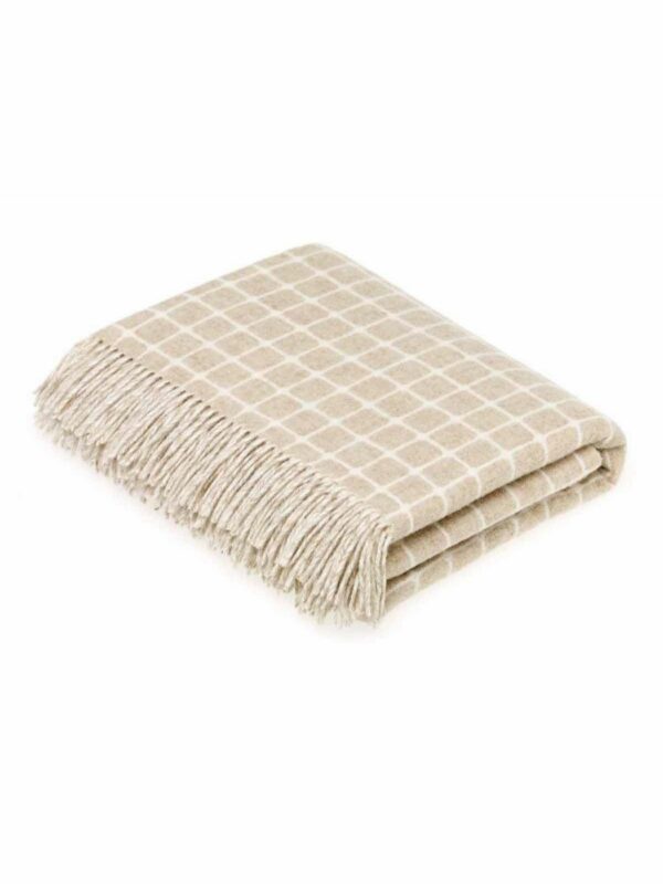 t e athens beige lambswool